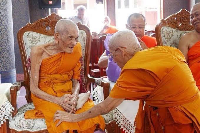 Amulet 44 Mặt Dây Phật Phra Pidta đúc nổi năm 1999 - Ảnh 3